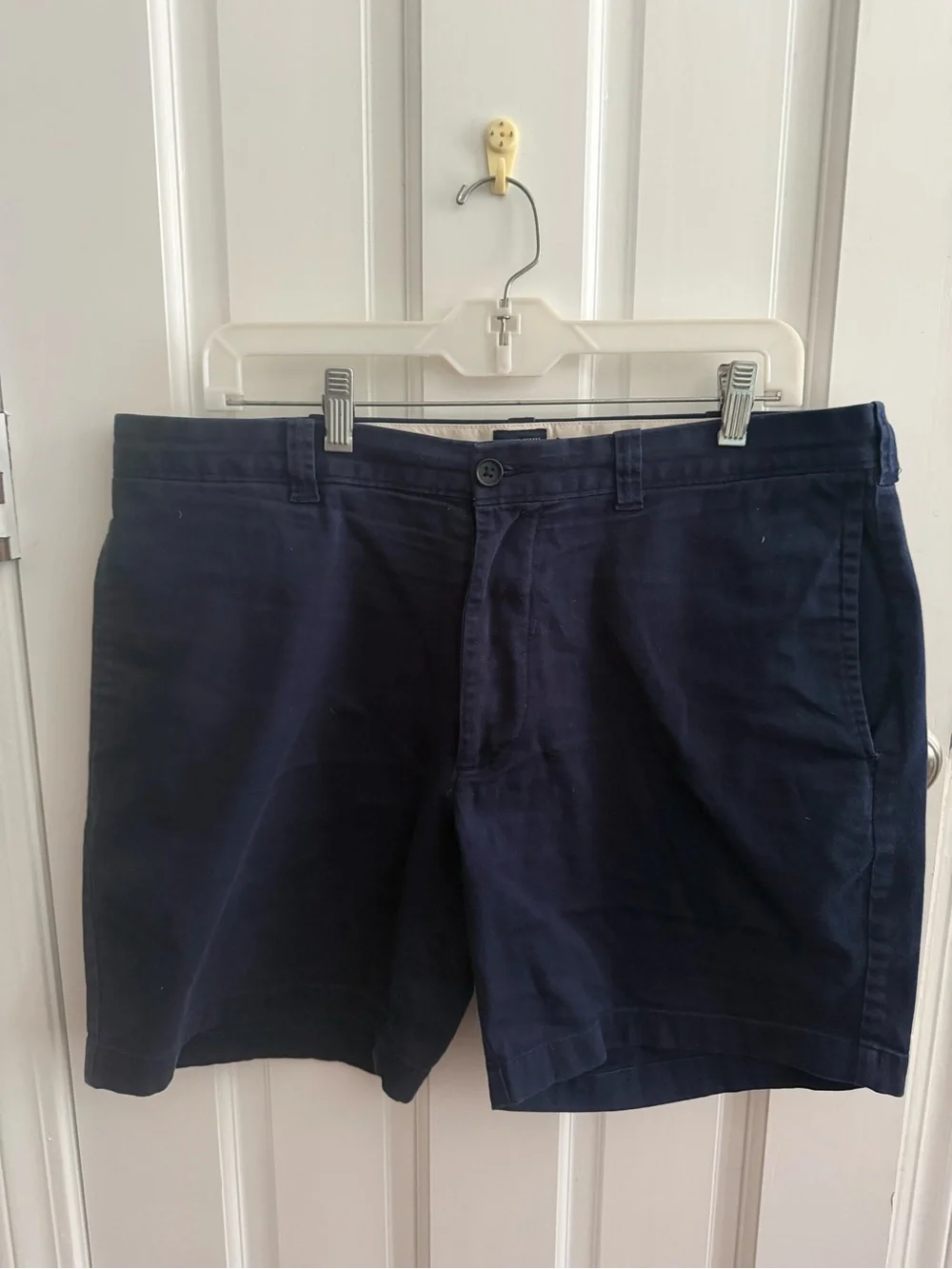 J. Crew Men's Navy 7 inch inseam Shorts
